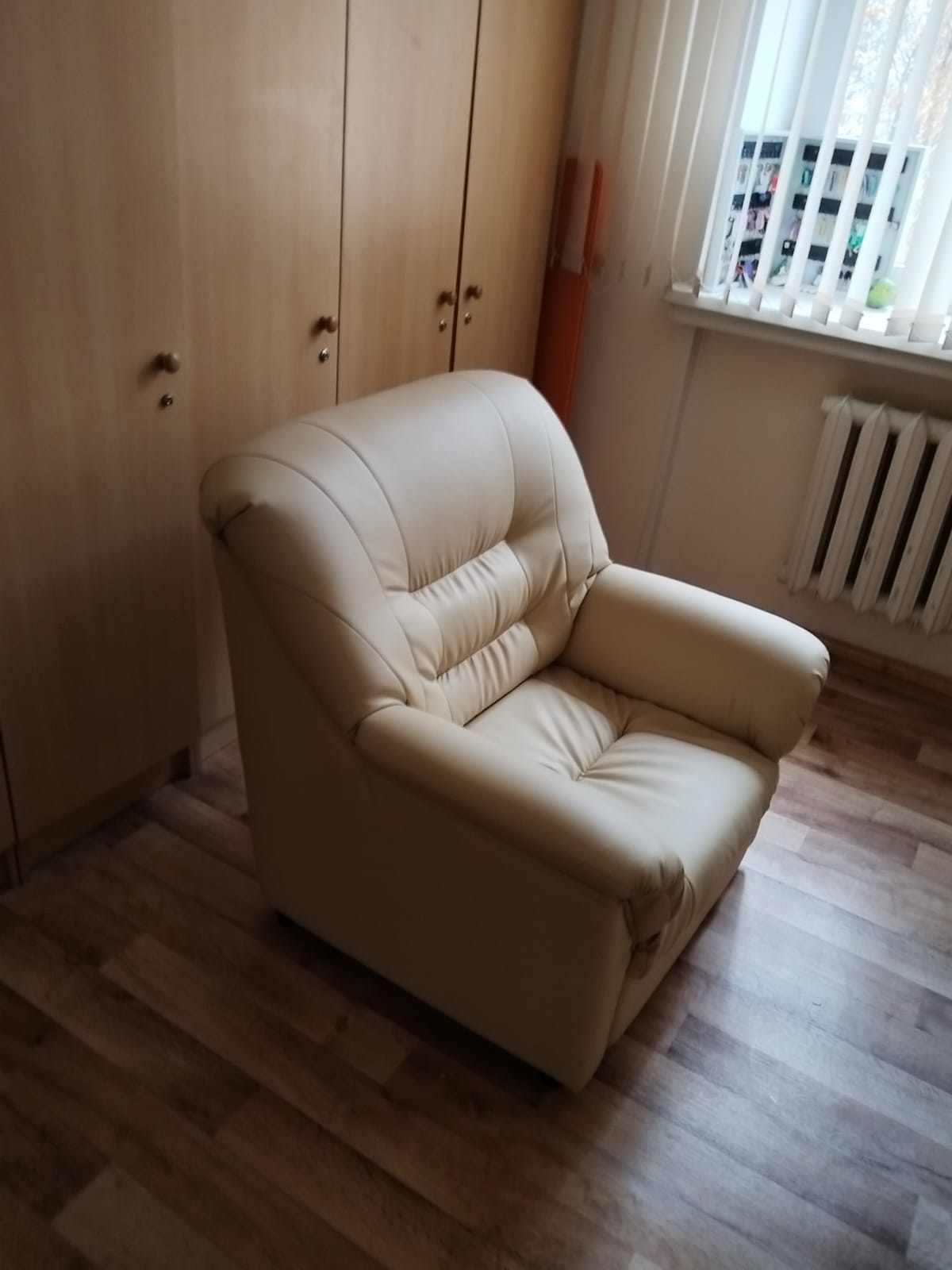 Мягкое кресло
