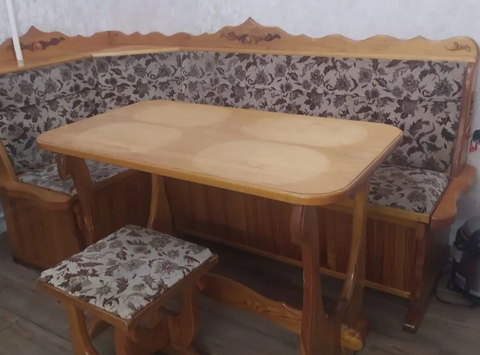 Фото кухонного уголка до перетяжки